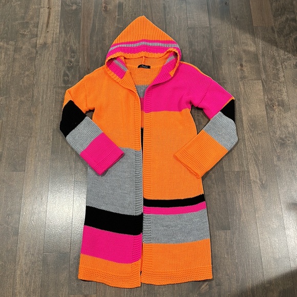 Sweater - Picture 3 of 3